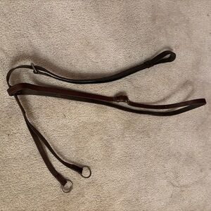 Horse running martingale